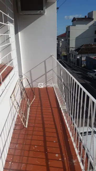 Casa com 3 quartos à venda, 133m2 em Centro, Santa Maria - RS - imagem 6 Foto 6 de Casa com 3 quartos à venda, 133m2 em Centro, Santa Maria - RS