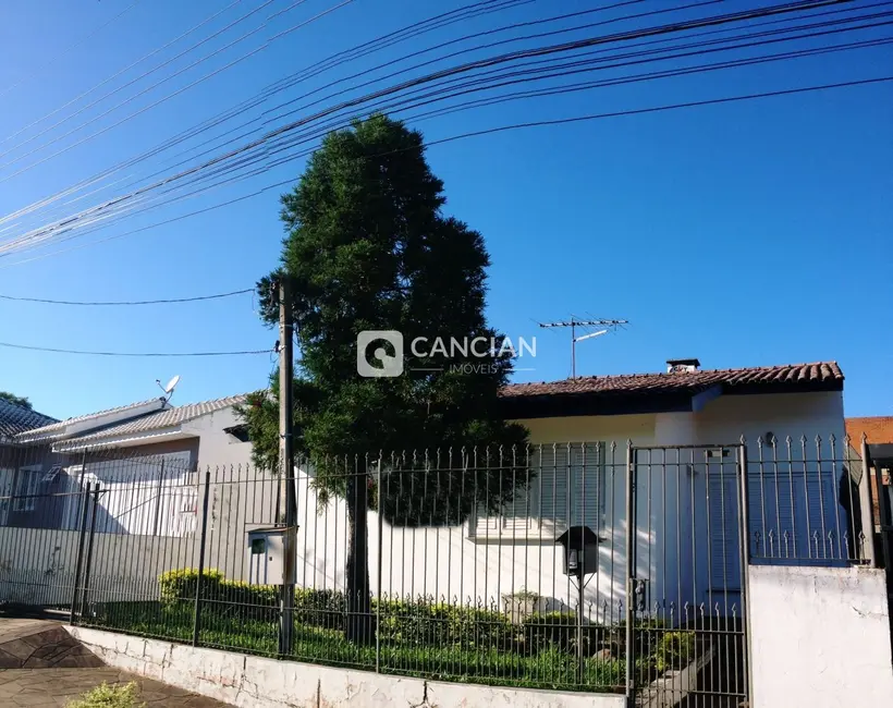 Foto 1 de Casa com 3 quartos à venda, 200m2 em Camobi, Santa Maria - RS