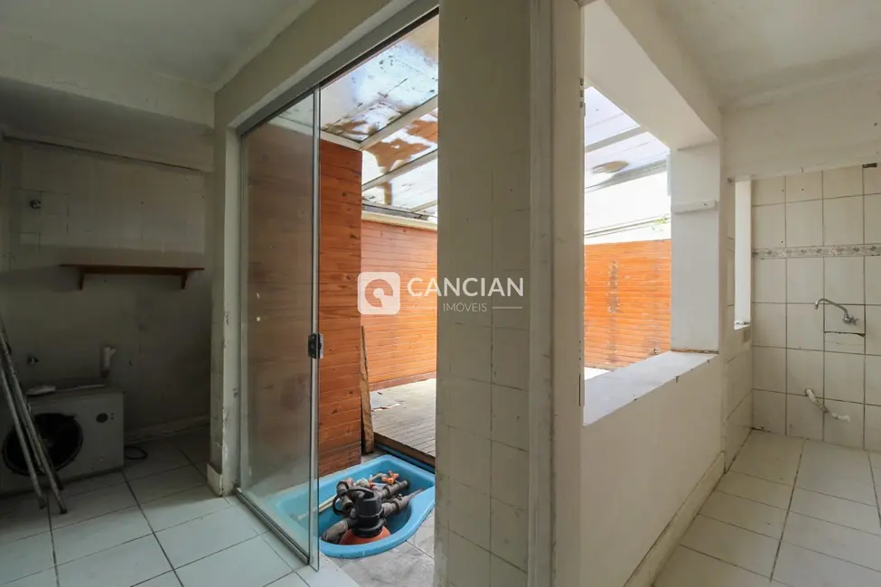 Foto 6 de Apartamento com 3 quartos à venda, 120m2 em Nossa Senhora de Lourdes, Santa Maria - RS