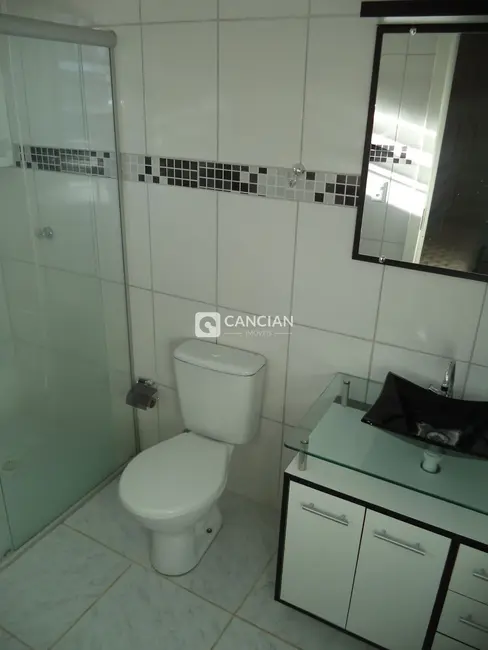 Casa com 4 quartos à venda, 136m2 em Itaara - RS - imagem 8 Foto 8 de Casa com 4 quartos à venda, 136m2 em Itaara - RS