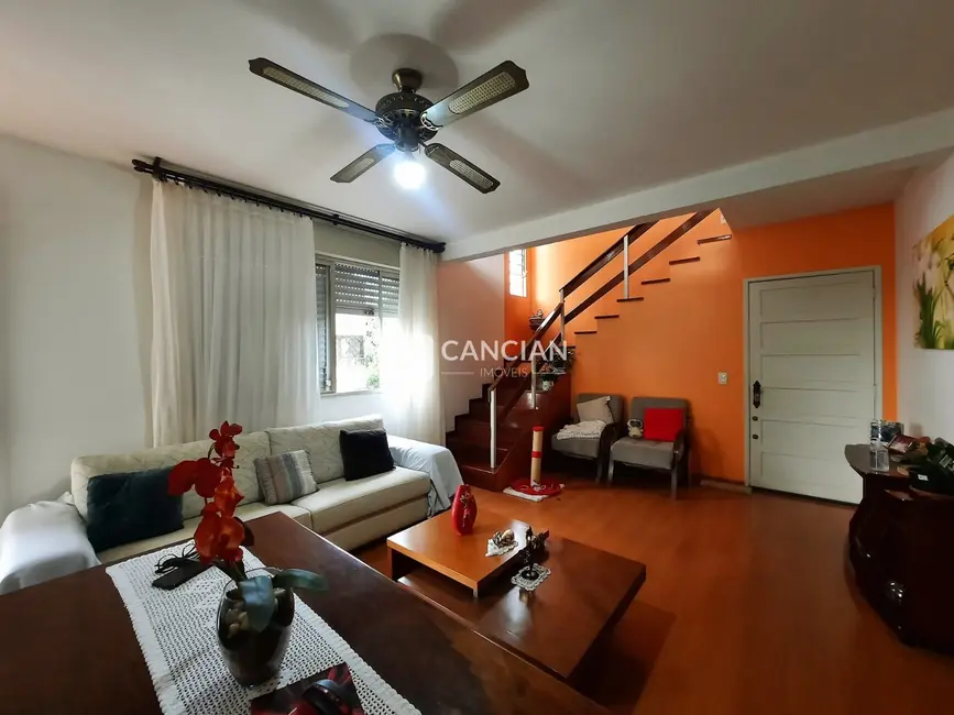 Cobertura com 4 quartos à venda, 214m2 em Menino Jesus, Santa Maria - RS - imagem 3 Foto 3 de Cobertura com 4 quartos à venda, 214m2 em Menino Jesus, Santa Maria - RS