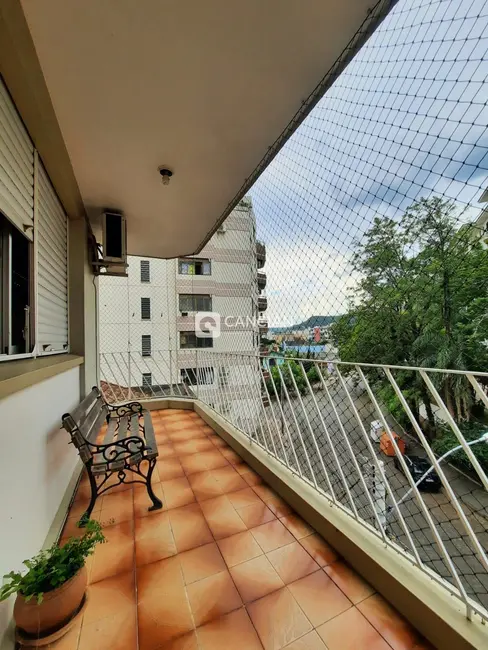 Cobertura com 4 quartos à venda, 214m2 em Menino Jesus, Santa Maria - RS - imagem 4 Foto 4 de Cobertura com 4 quartos à venda, 214m2 em Menino Jesus, Santa Maria - RS