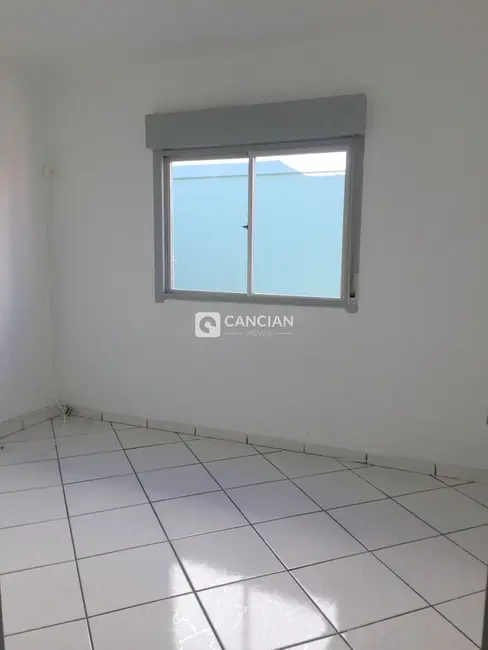 Foto 9 de Apartamento com 4 quartos à venda, 106m2 em Bonfim, Santa Maria - RS