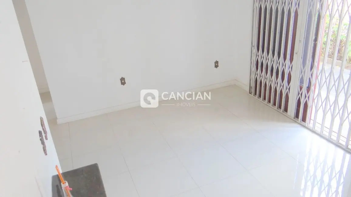 Casa com 3 quartos à venda, 132m2 em Nossa Senhora do Perpétuo Socorro, Santa Maria - RS - imagem 5 Foto 5 de Casa com 3 quartos à venda, 132m2 em Nossa Senhora do Perpétuo Socorro, Santa Maria - RS