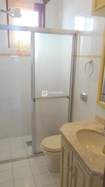 Casa com 3 quartos à venda, 132m2 em Nossa Senhora do Perpétuo Socorro, Santa Maria - RS - imagem 9 Foto 9 de Casa com 3 quartos à venda, 132m2 em Nossa Senhora do Perpétuo Socorro, Santa Maria - RS