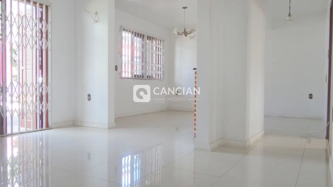 Casa com 3 quartos à venda, 132m2 em Nossa Senhora do Perpétuo Socorro, Santa Maria - RS - imagem 6 Foto 6 de Casa com 3 quartos à venda, 132m2 em Nossa Senhora do Perpétuo Socorro, Santa Maria - RS