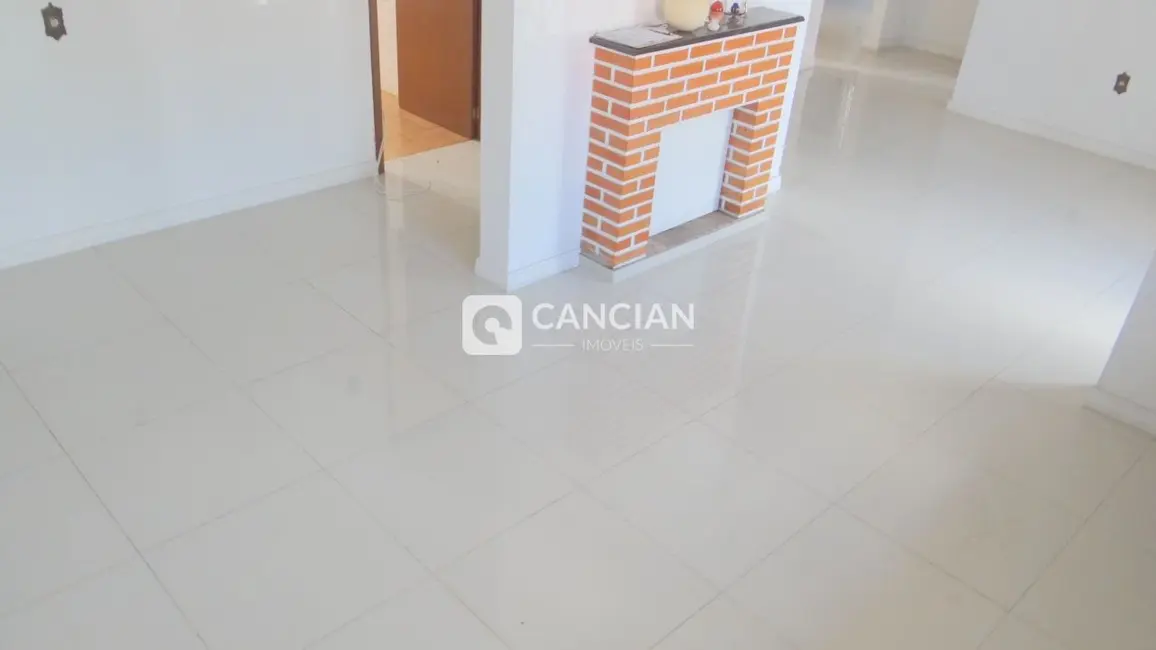 Casa com 3 quartos à venda, 132m2 em Nossa Senhora do Perpétuo Socorro, Santa Maria - RS - imagem 8 Foto 8 de Casa com 3 quartos à venda, 132m2 em Nossa Senhora do Perpétuo Socorro, Santa Maria - RS