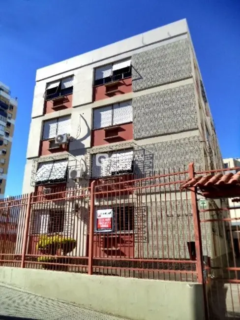 Foto 1 de Apartamento com 2 quartos à venda, 86m2 em Salgado Filho, Santa Maria - RS