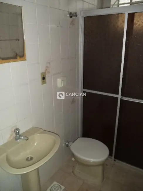 Casa com 4 quartos à venda, 160m2 em Centro, Santa Maria - RS - imagem 8 Foto 8 de Casa com 4 quartos à venda, 160m2 em Centro, Santa Maria - RS