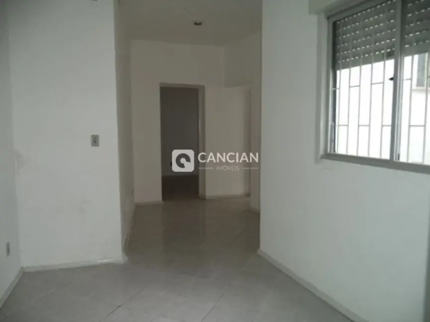 Casa com 4 quartos à venda, 160m2 em Centro, Santa Maria - RS - imagem 6 Foto 6 de Casa com 4 quartos à venda, 160m2 em Centro, Santa Maria - RS