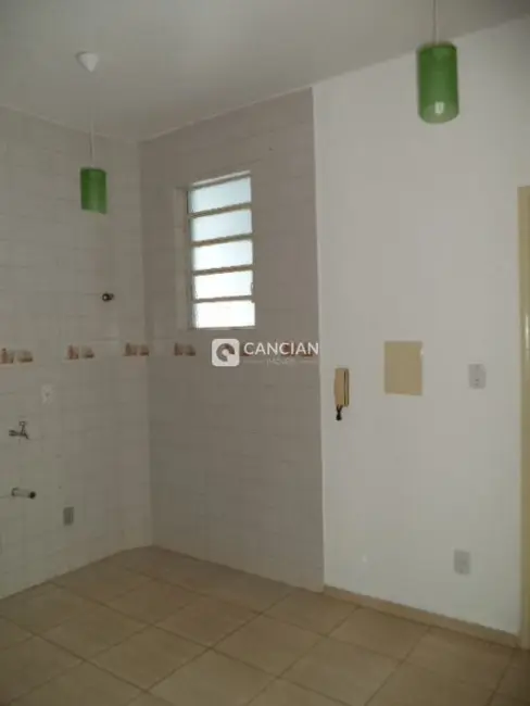 Casa com 4 quartos à venda, 160m2 em Centro, Santa Maria - RS - imagem 4 Foto 4 de Casa com 4 quartos à venda, 160m2 em Centro, Santa Maria - RS