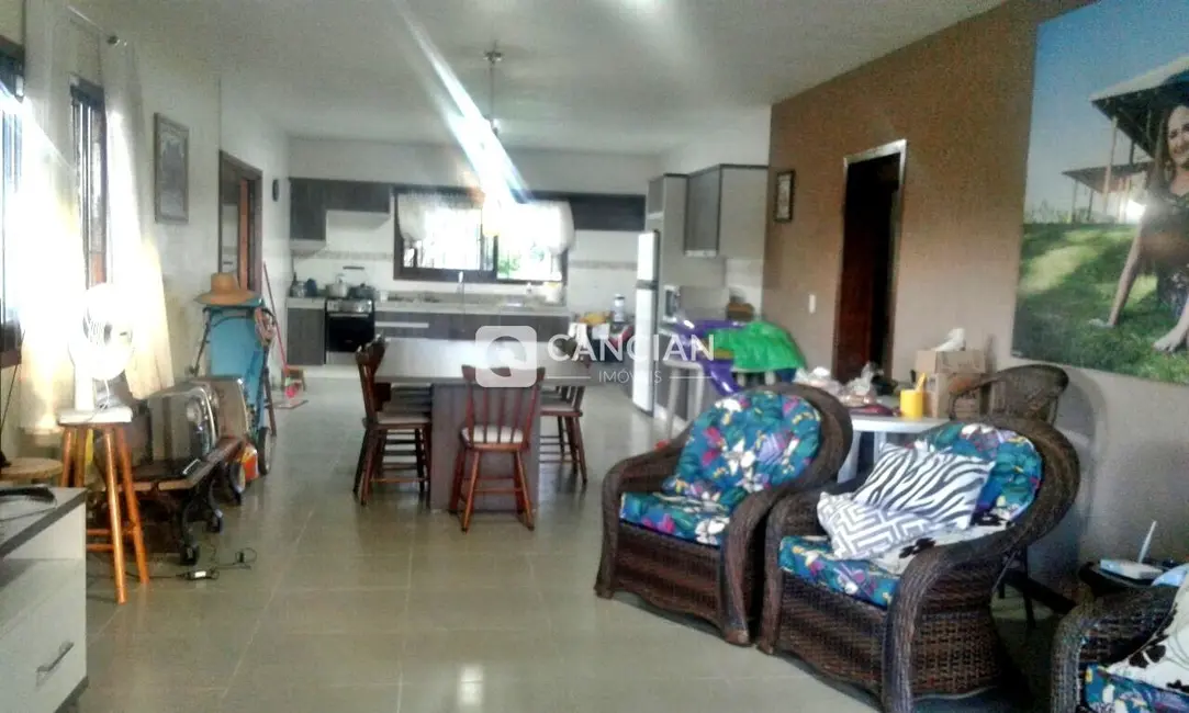 Foto 9 de Casa com 3 quartos à venda, 150m2 em Sao Martinho Da Serra - RS