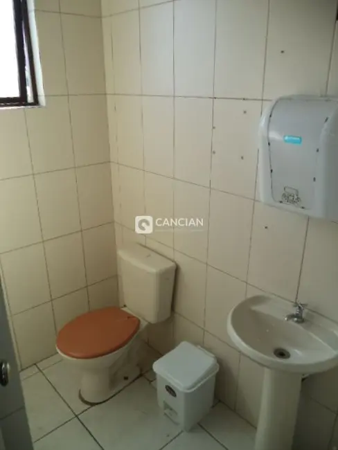 Foto 7 de Sala Comercial para alugar, 150m2 em Nossa Senhora de Fátima, Santa Maria - RS