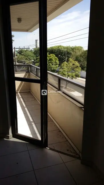 Foto 8 de Sala Comercial para alugar, 150m2 em Nossa Senhora de Fátima, Santa Maria - RS