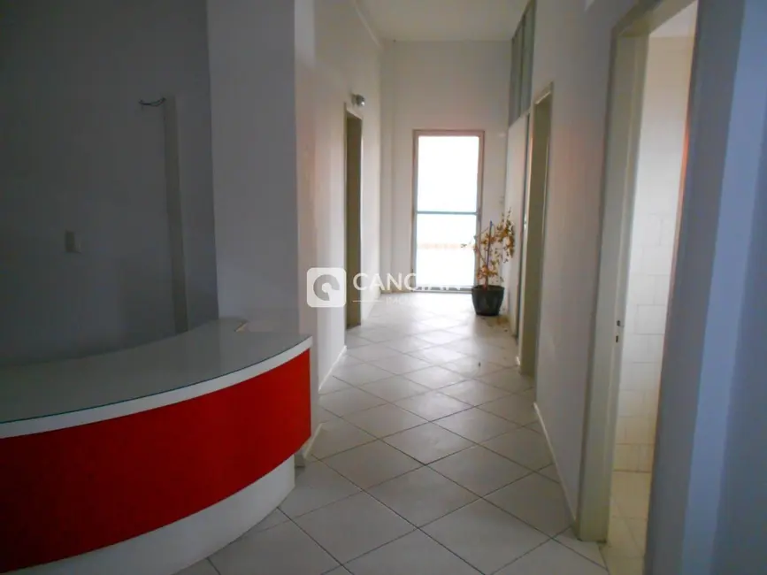 Sala Comercial à venda, 306m2 em Centro, Santa Maria - RS - imagem 9 Foto 9 de Sala Comercial à venda, 306m2 em Centro, Santa Maria - RS