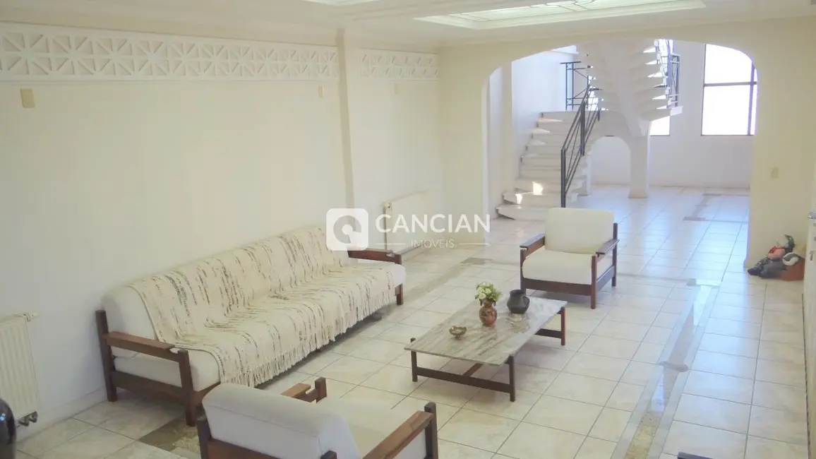 Casa com 5 quartos à venda, 796m2 em Patronato, Santa Maria - RS - imagem 8 Foto 8 de Casa com 5 quartos à venda, 796m2 em Patronato, Santa Maria - RS