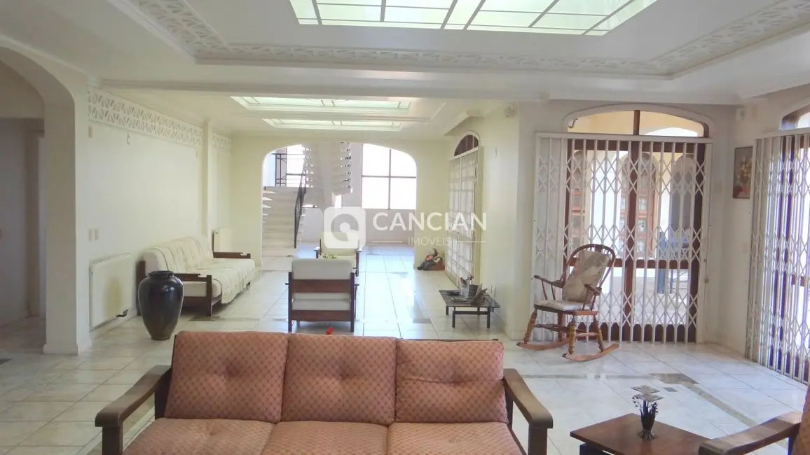 Casa com 5 quartos à venda, 796m2 em Patronato, Santa Maria - RS - imagem 5 Foto 5 de Casa com 5 quartos à venda, 796m2 em Patronato, Santa Maria - RS