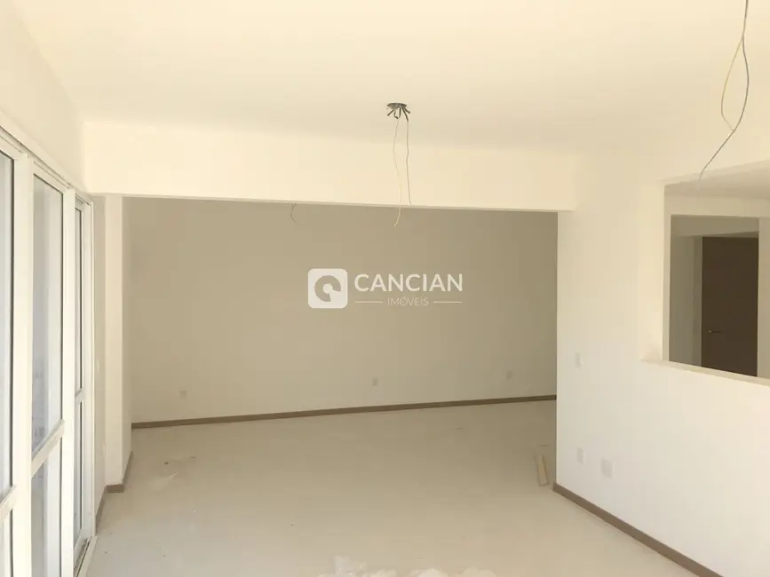 Foto 2 de Apartamento com 3 quartos à venda, 180m2 em Nossa Senhora Medianeira, Santa Maria - RS