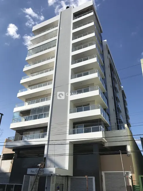 Foto 1 de Apartamento com 3 quartos à venda, 180m2 em Nossa Senhora Medianeira, Santa Maria - RS