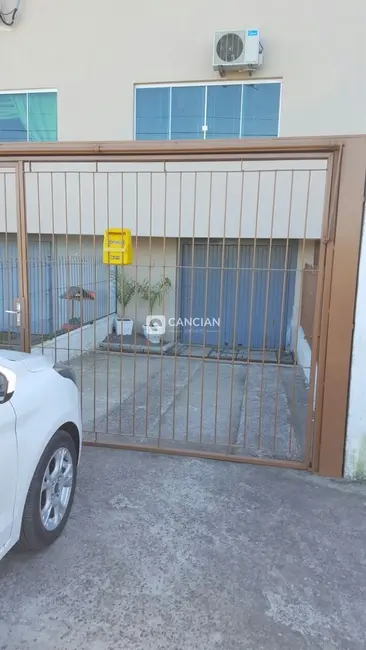 Foto 1 de Apartamento com 2 quartos à venda, 100m2 em Tomazetti, Santa Maria - RS