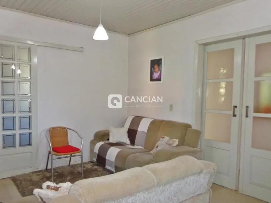 Casa com 3 quartos à venda, 126m2 em Centro, Julio De Castilhos - RS - imagem 6 Foto 6 de Casa com 3 quartos à venda, 126m2 em Centro, Julio De Castilhos - RS