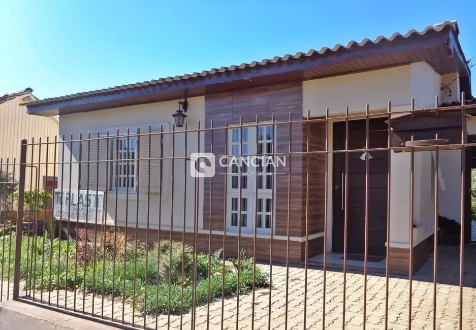 Casa com 3 quartos à venda, 126m2 em Centro, Julio De Castilhos - RS - imagem 3 Foto 3 de Casa com 3 quartos à venda, 126m2 em Centro, Julio De Castilhos - RS