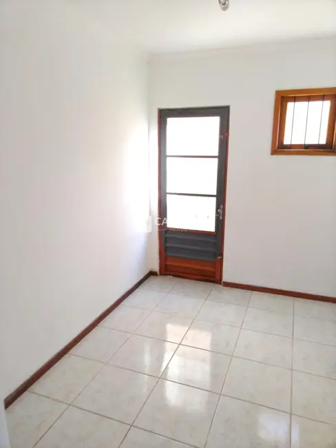 Casa com 2 quartos à venda, 260m2 em Camobi, Santa Maria - RS - imagem 6 Foto 6 de Casa com 2 quartos à venda, 260m2 em Camobi, Santa Maria - RS