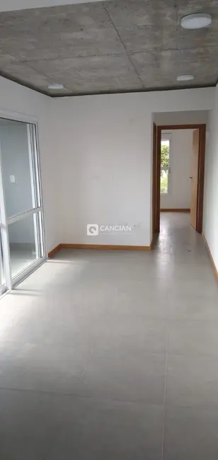 Foto 2 de Apartamento com 1 quarto para alugar, 46m2 em Camobi, Santa Maria - RS