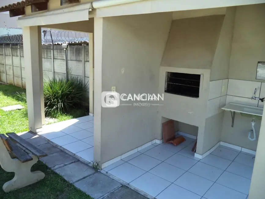 Foto 4 de Apartamento com 3 quartos à venda, 59m2 em Nossa Senhora do Rosário, Santa Maria - RS