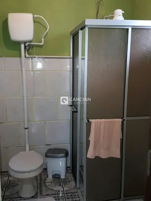 Casa com 3 quartos à venda, 210m2 em Dom Antônio Reis, Santa Maria - RS - imagem 8 Foto 8 de Casa com 3 quartos à venda, 210m2 em Dom Antônio Reis, Santa Maria - RS