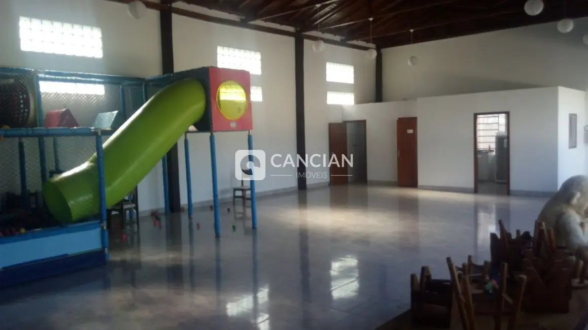 Casa com 4 quartos para alugar, 423m2 em Pé de Plátano, Santa Maria - RS - imagem 6 Foto 6 de Casa com 4 quartos para alugar, 423m2 em Pé de Plátano, Santa Maria - RS