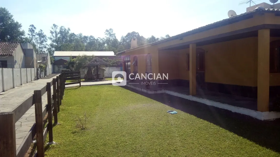 Casa com 4 quartos para alugar, 423m2 em Pé de Plátano, Santa Maria - RS - imagem 9 Foto 9 de Casa com 4 quartos para alugar, 423m2 em Pé de Plátano, Santa Maria - RS