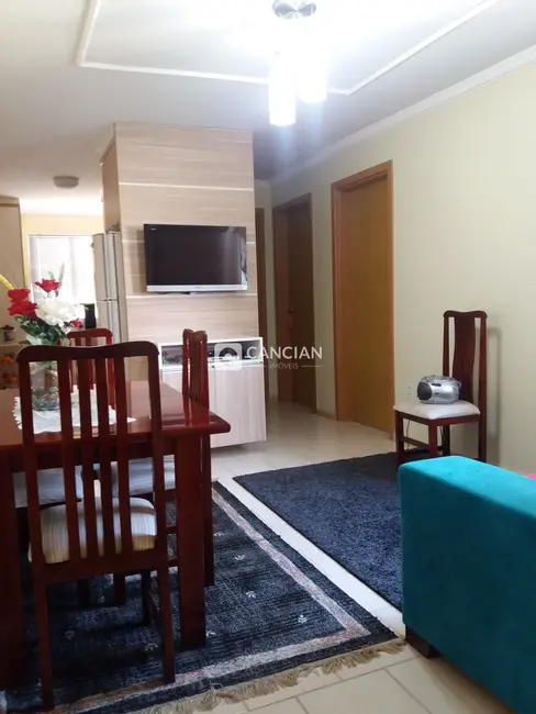 Foto 5 de Apartamento com 2 quartos à venda, 47m2 em Santa Maria - RS