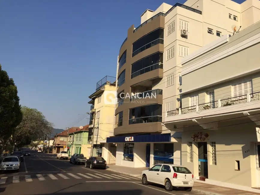 Foto 3 de Apartamento com 3 quartos à venda, 129m2 em Centro, Faxinal Do Soturno - RS