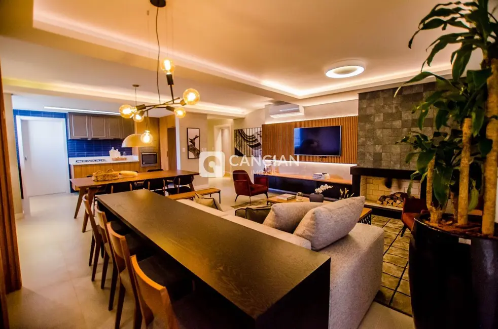 Foto 5 de Apartamento com 3 quartos à venda, 149m2 em Centro, Santa Maria - RS