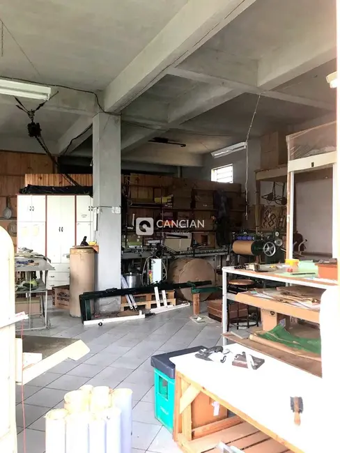 Casa com 3 quartos à venda, 328m2 em Pinheiro Machado, Santa Maria - RS - imagem 9 Foto 9 de Casa com 3 quartos à venda, 328m2 em Pinheiro Machado, Santa Maria - RS