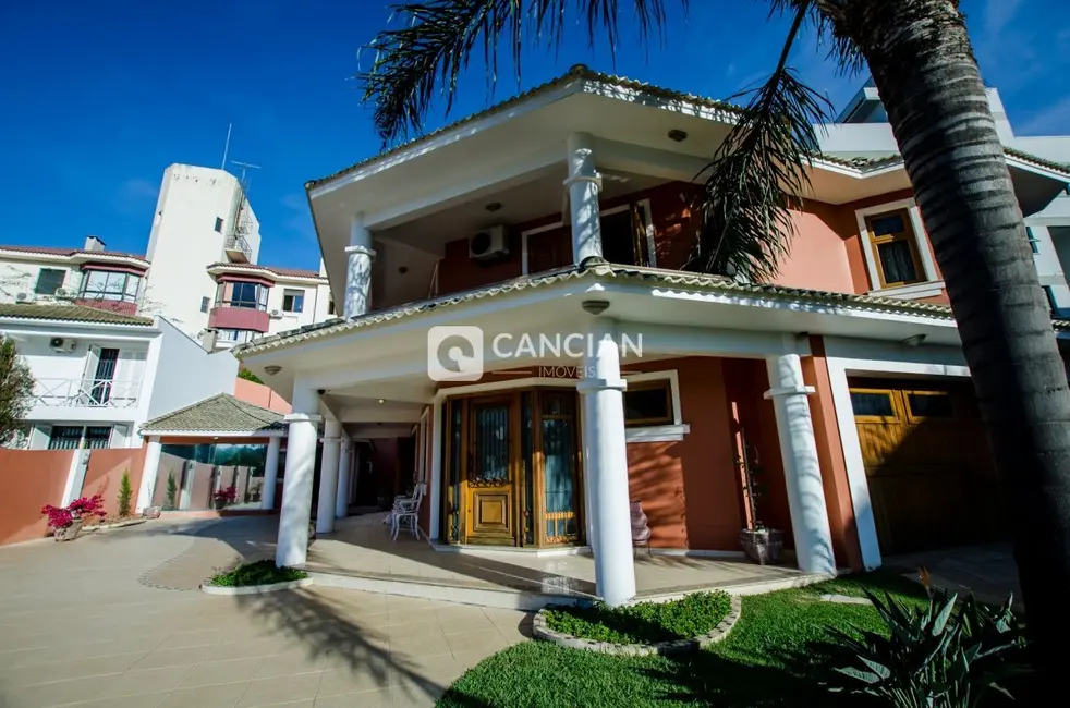 Foto 1 de Casa com 4 quartos à venda, 499m2 em Nossa Senhora Medianeira, Santa Maria - RS