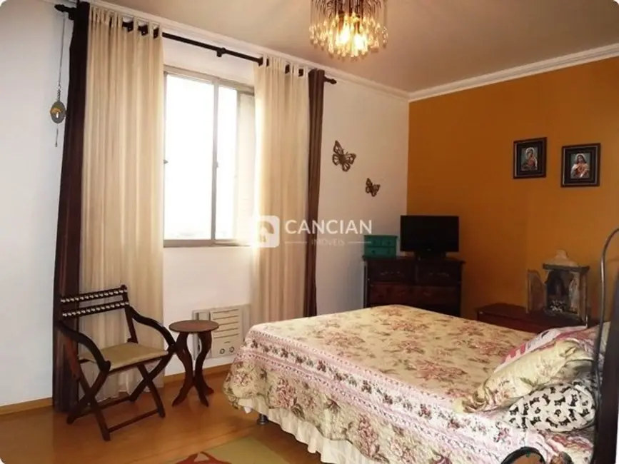 Foto 3 de Apartamento com 2 quartos à venda, 91m2 em Santa Maria - RS