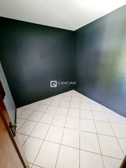 Casa com 5 quartos à venda, 431m2 em Nossa Senhora de Fátima, Santa Maria - RS - imagem 4 Foto 4 de Casa com 5 quartos à venda, 431m2 em Nossa Senhora de Fátima, Santa Maria - RS