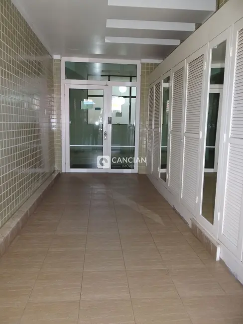 Foto 2 de Apartamento com 3 quartos à venda, 113m2 em Centro, Santa Maria - RS