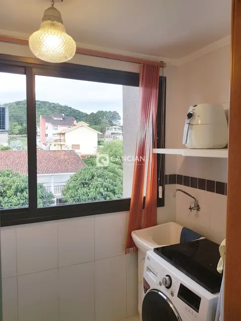 Foto 6 de Apartamento com 2 quartos à venda, 85m2 em Dom Antônio Reis, Santa Maria - RS