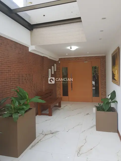 Foto 2 de Apartamento com 2 quartos à venda, 85m2 em Dom Antônio Reis, Santa Maria - RS