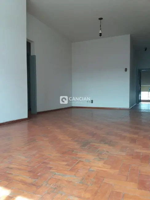 Foto 3 de Apartamento com 3 quartos à venda, 82m2 em Centro, Santa Maria - RS