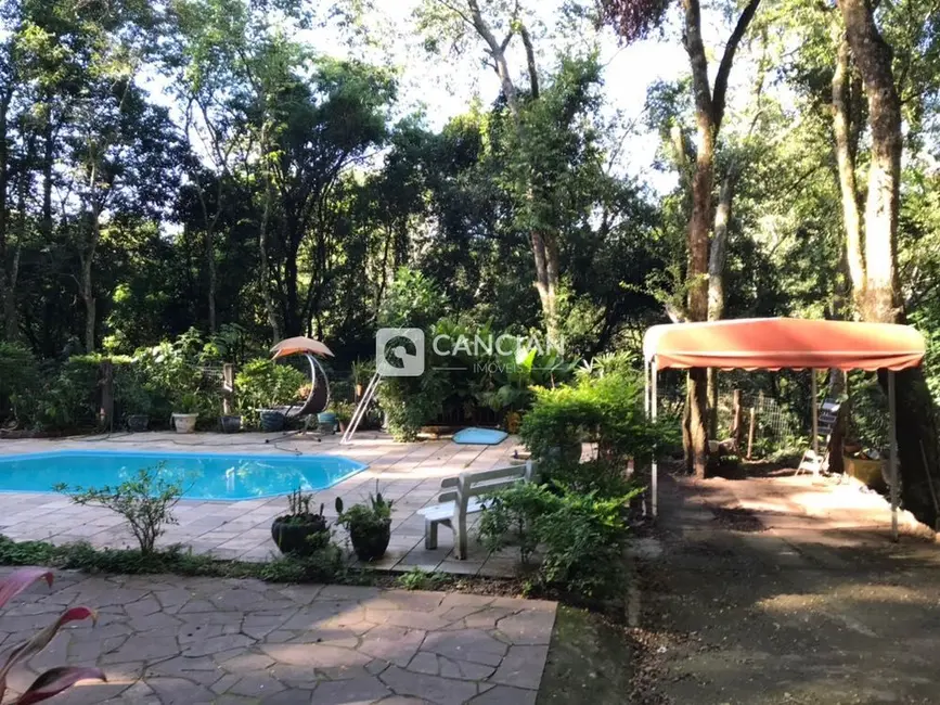 Casa com 3 quartos à venda, 262m2 em Km 3, Santa Maria - RS - imagem 3 Foto 3 de Casa com 3 quartos à venda, 262m2 em Km 3, Santa Maria - RS