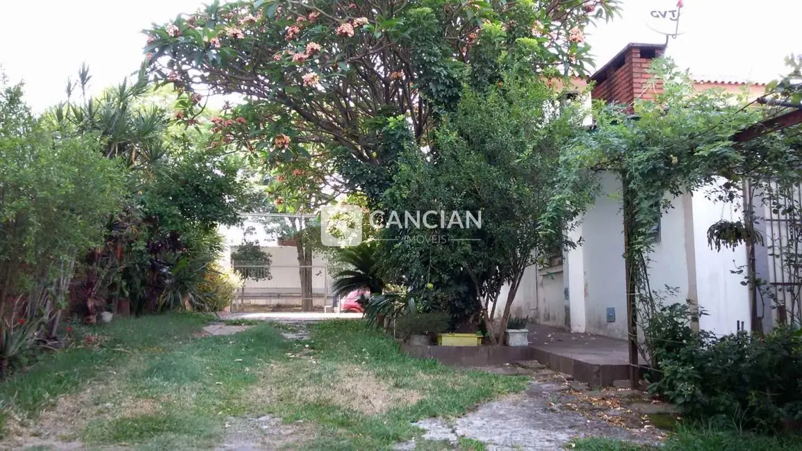 Foto 4 de Terreno / Lote à venda, 1700m2 em Santa Maria - RS