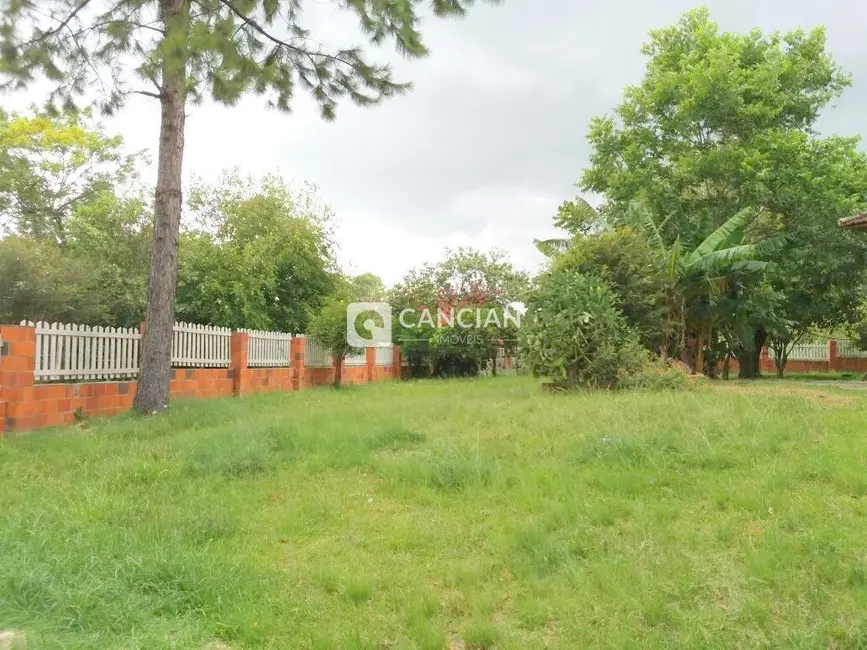 Casa com 3 quartos à venda, 220m2 em Urlândia, Santa Maria - RS - imagem 4 Foto 4 de Casa com 3 quartos à venda, 220m2 em Urlândia, Santa Maria - RS