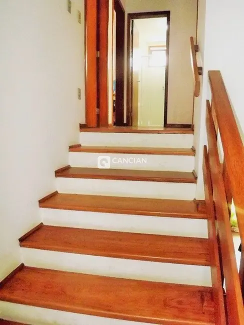 Casa com 4 quartos à venda, 285m2 em Nossa Senhora de Lourdes, Santa Maria - RS - imagem 6 Foto 6 de Casa com 4 quartos à venda, 285m2 em Nossa Senhora de Lourdes, Santa Maria - RS