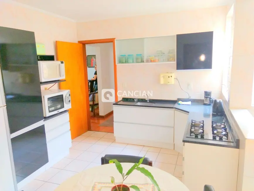 Foto 8 de Apartamento com 3 quartos à venda, 140m2 em Menino Jesus, Santa Maria - RS