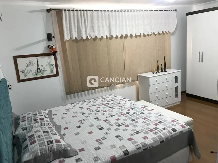 Foto 7 de Apartamento com 3 quartos à venda, 130m2 em Duque de Caxias, Santa Maria - RS