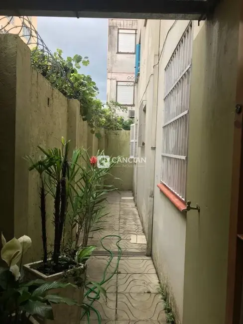 Foto 4 de Apartamento com 3 quartos à venda, 97m2 em Nossa Senhora do Rosário, Santa Maria - RS